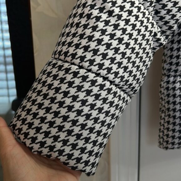 St John’s Bay Heavyweight Short Puffer Jacket in Black/White Houndstooth Plaid - Picture 4 of 10